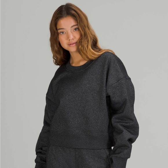 lululemon athletica Tops - Lululemon ‘Perfectly oversized’ cropped crew